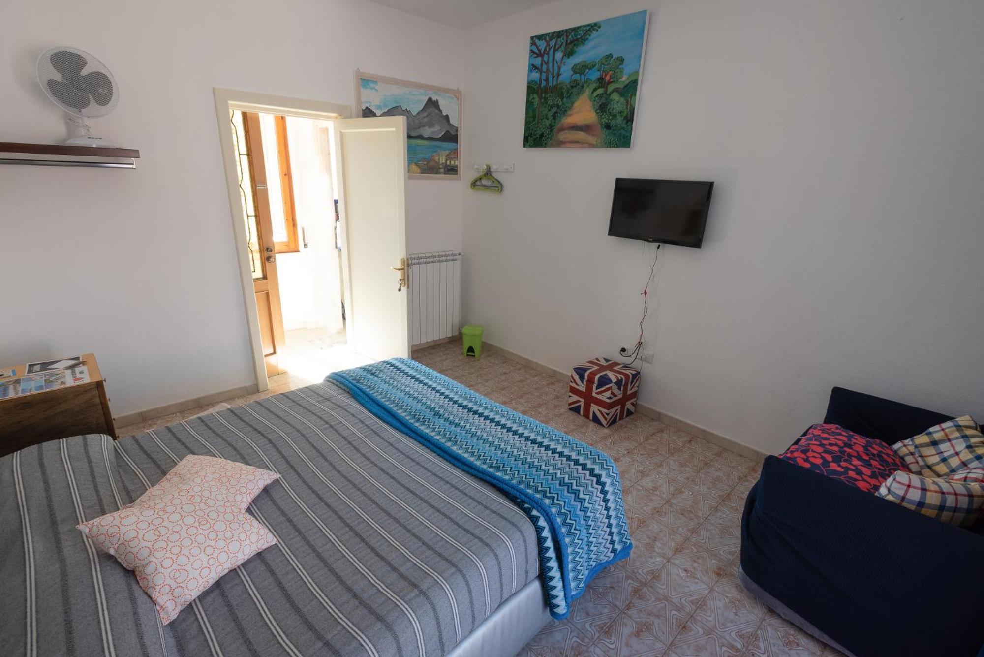 لا ماداّلينا Il Giardino Di Tatiana Rooms & Breakfast الغرفة الصورة