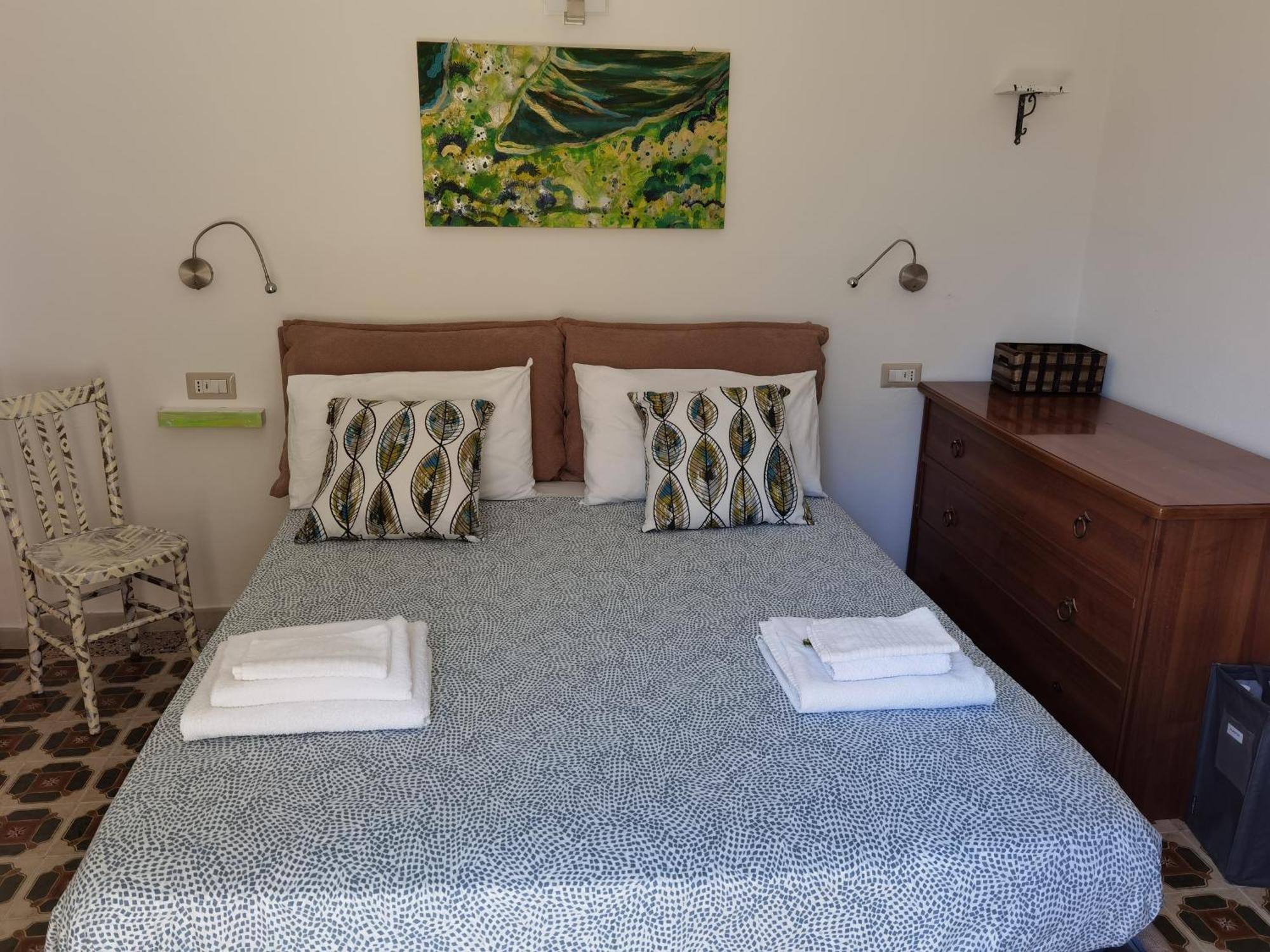 لا ماداّلينا Il Giardino Di Tatiana Rooms & Breakfast الغرفة الصورة
